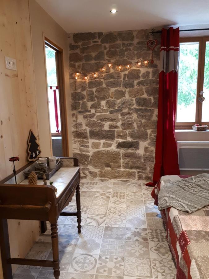Chambres D Hotes Le Clos Des Vins D Anges Saint-Pierre-des-Champs Ngoại thất bức ảnh