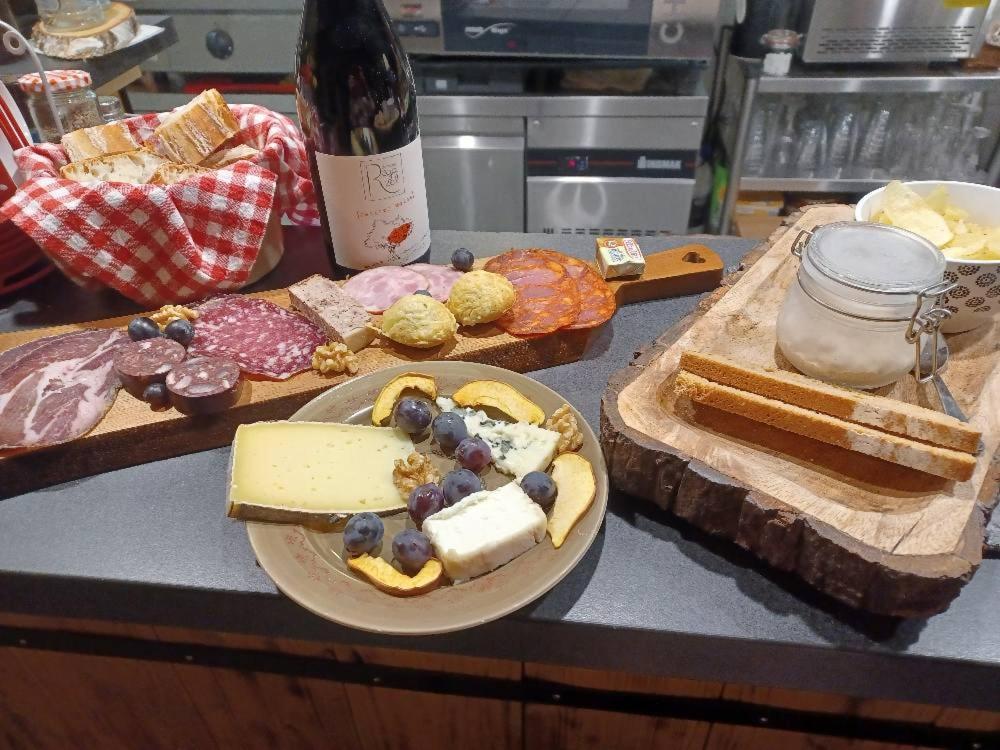 Chambres D Hotes Le Clos Des Vins D Anges Saint-Pierre-des-Champs Ngoại thất bức ảnh